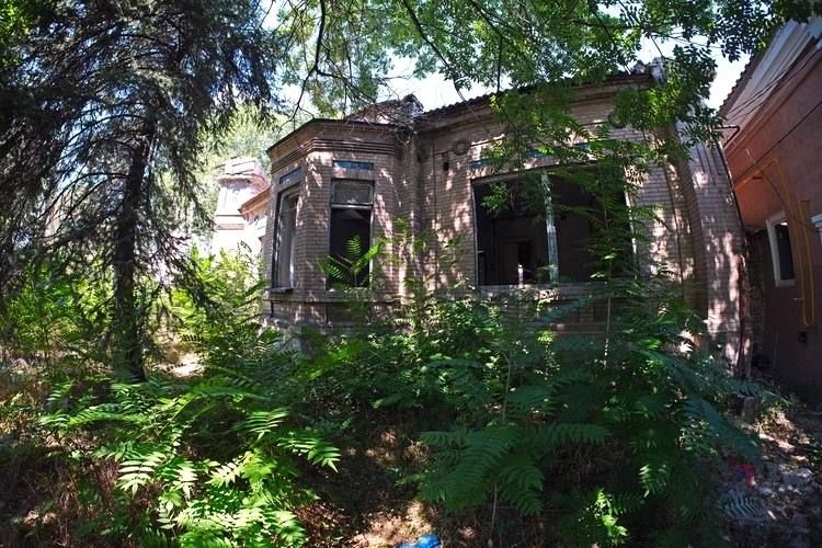 Дом «плачущих нимф»: как сегодня выглядит особняк в стиле модерн, где жил известный архитектор Мариуполя Виктор Нильсен Дом «плачущих нимф»: как сегодня выглядит особняк в стиле модерн, где жил известный архитектор Мариуполя Виктор Нильсен