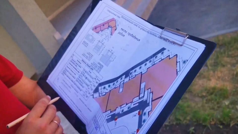 Специалисты стройконтроля Мособласти более 450 раз проверили качество работ в двух мариупольских новостройках Специалисты стройконтроля Мособласти более 450 раз проверили качество работ в двух мариупольских новостройках