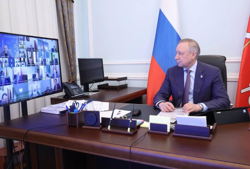 Дружба Петербурга и Мариуполя крепнет!