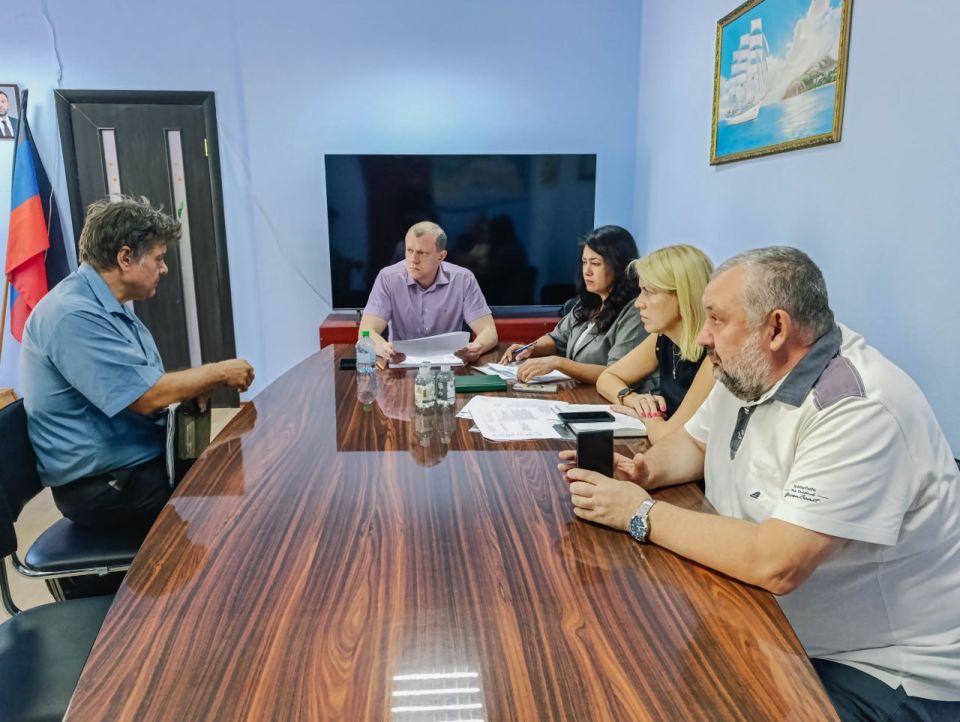 Антон Кольцов: Ответил на вопросы жителей Приморского района