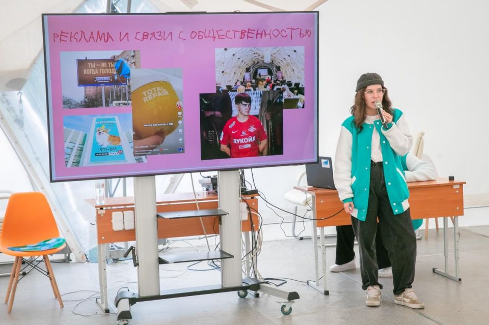 У мариупольских школьников завершились каникулы в Санкт-Петербурге У мариупольских школьников завершились каникулы в Санкт-Петербурге