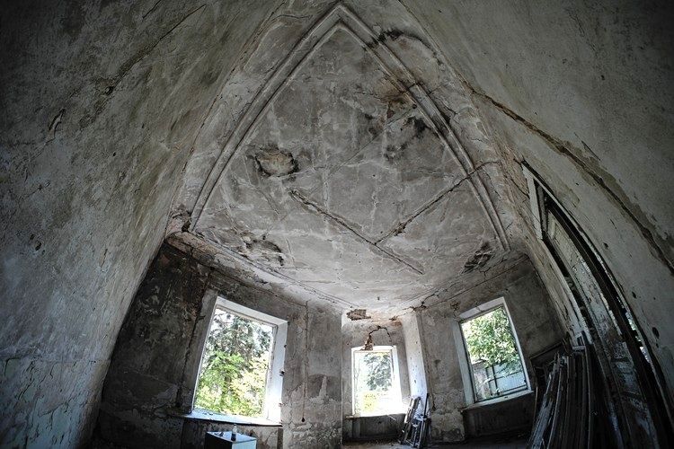 Дом «плачущих нимф»: как сегодня выглядит особняк в стиле модерн, где жил известный архитектор Мариуполя Виктор Нильсен Дом «плачущих нимф»: как сегодня выглядит особняк в стиле модерн, где жил известный архитектор Мариуполя Виктор Нильсен