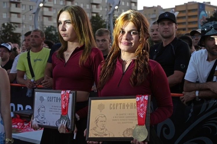 В Мариуполе прошел турнир памяти Александра Захарченко В Мариуполе прошел турнир памяти Александра Захарченко