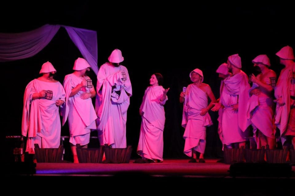 В Мариуполе прошли гастроли Херсонского областного русского академического музыкально-драматического театра В Мариуполе прошли гастроли Херсонского областного русского академического музыкально-драматического театра