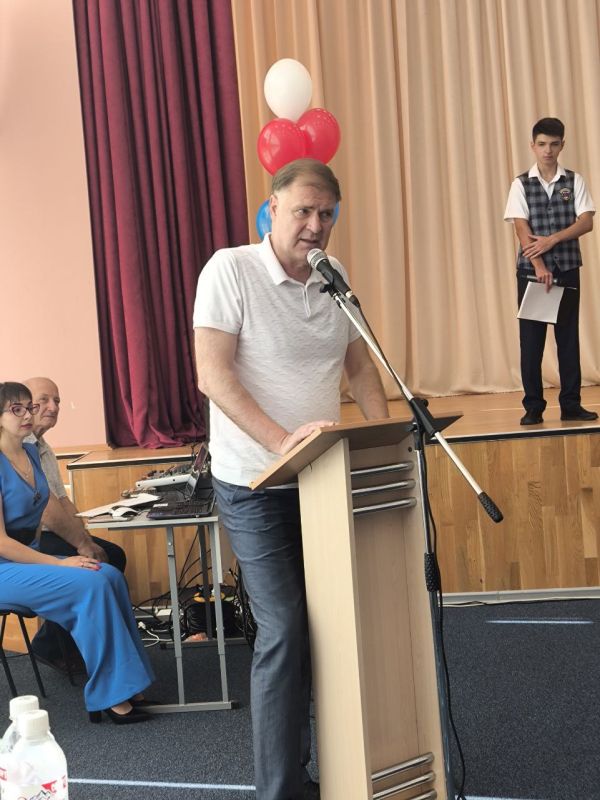    .    -,      Ը          46 .. ...