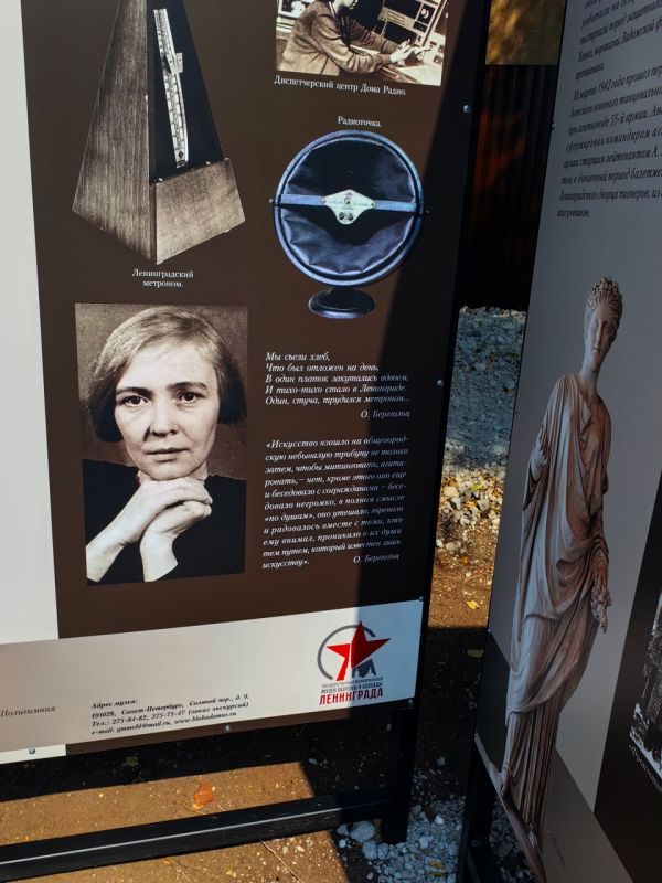         -        ..      腻