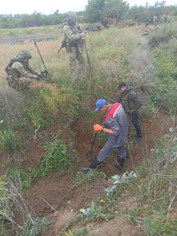    ̻,         ,       ,     ...