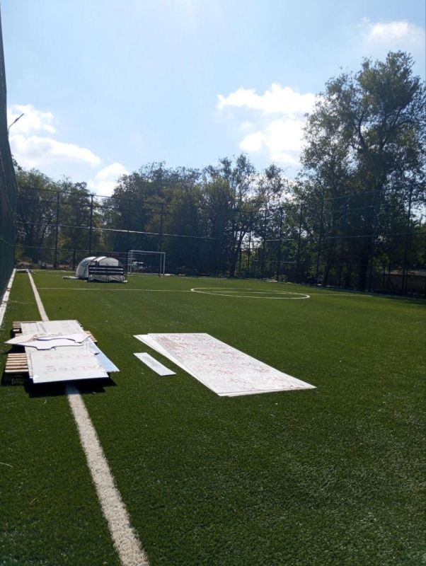 Восстанавливается физкультурно-оздоровительный комплекс на улице Левченко в Мариуполе Восстанавливается физкультурно-оздоровительный комплекс на улице Левченко в Мариуполе