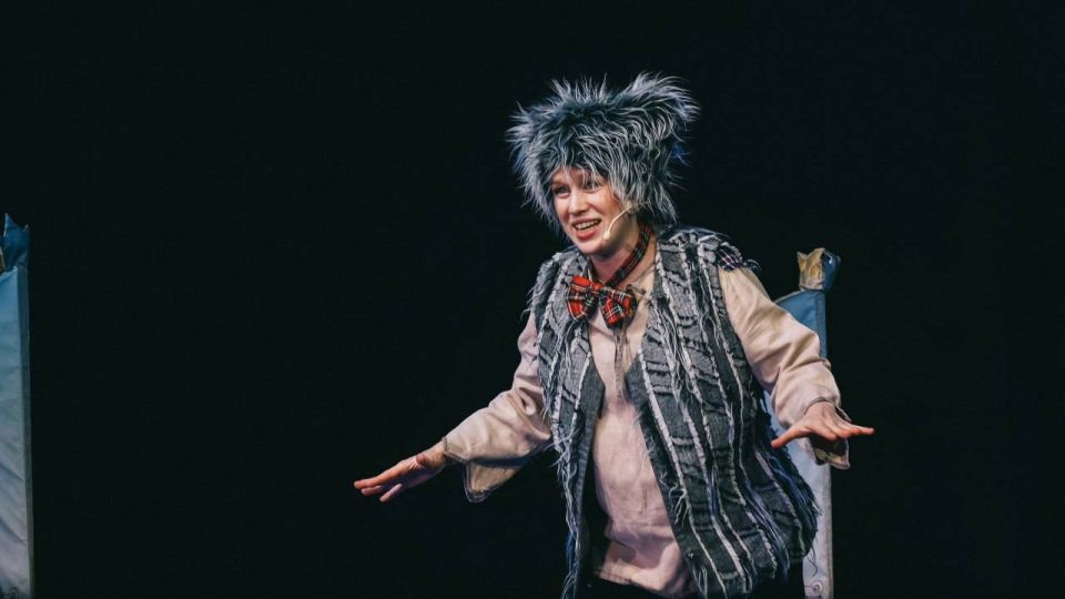 В Мариуполе проходят театральные постановки с артистами из Петербурга В Мариуполе проходят театральные постановки с артистами из Петербурга