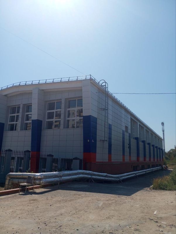 Восстановление спортивной школы и стадиона на улице Лунина в Мариуполе