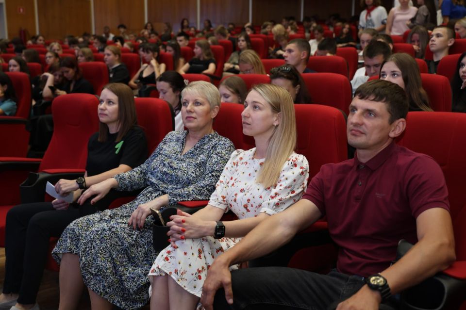 У творческой молодежи Мариуполя вскоре появятся широкие возможности для самореализации и дальнейшего развития У творческой молодежи Мариуполя вскоре появятся широкие возможности для самореализации и дальнейшего развития