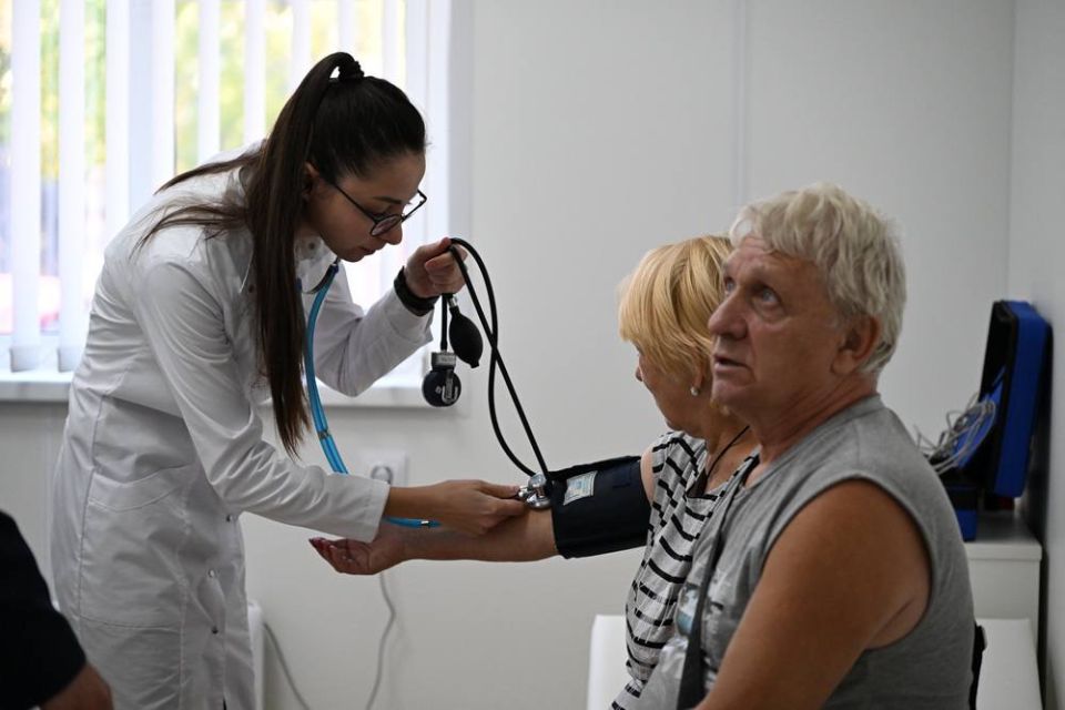 Денис Пушилин: В поселке шахты «Объединенная» Тореза открыли новый фельдшерско-акушерский пункт Денис Пушилин: В поселке шахты «Объединенная» Тореза открыли новый фельдшерско-акушерский пункт