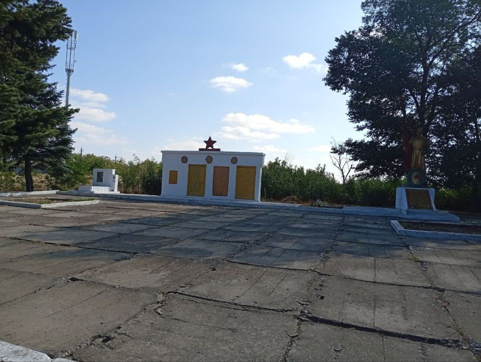 Сегодня в Талаковском территориальном секторе состоялся очередной субботник Сегодня в Талаковском территориальном секторе состоялся очередной субботник