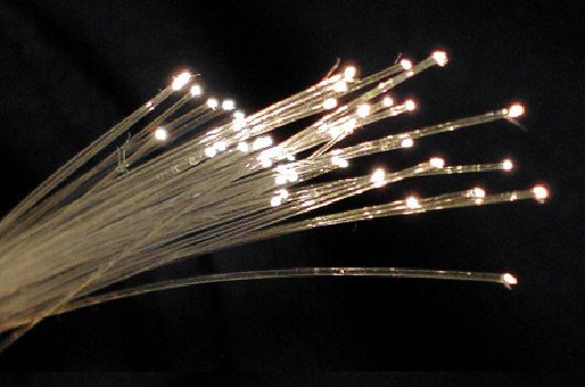 Ученые разработали революционное оптоволокно, которое удваивает скорость интернета