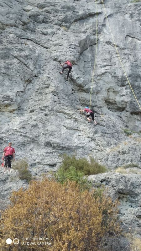 С 6 по 8 сентября в Судаке прошел Чемпионат России по альпинизму среди ветеранов в скальном классе С 6 по 8 сентября в Судаке прошел Чемпионат России по альпинизму среди ветеранов в скальном классе