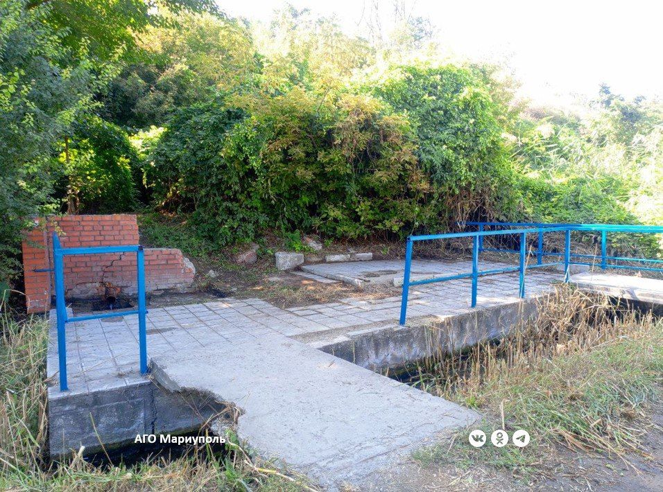 Мариупольцы присоединились ко Всероссийской экологической акции «Вода России – Чистый Родник» Мариупольцы присоединились ко Всероссийской экологической акции «Вода России – Чистый Родник»