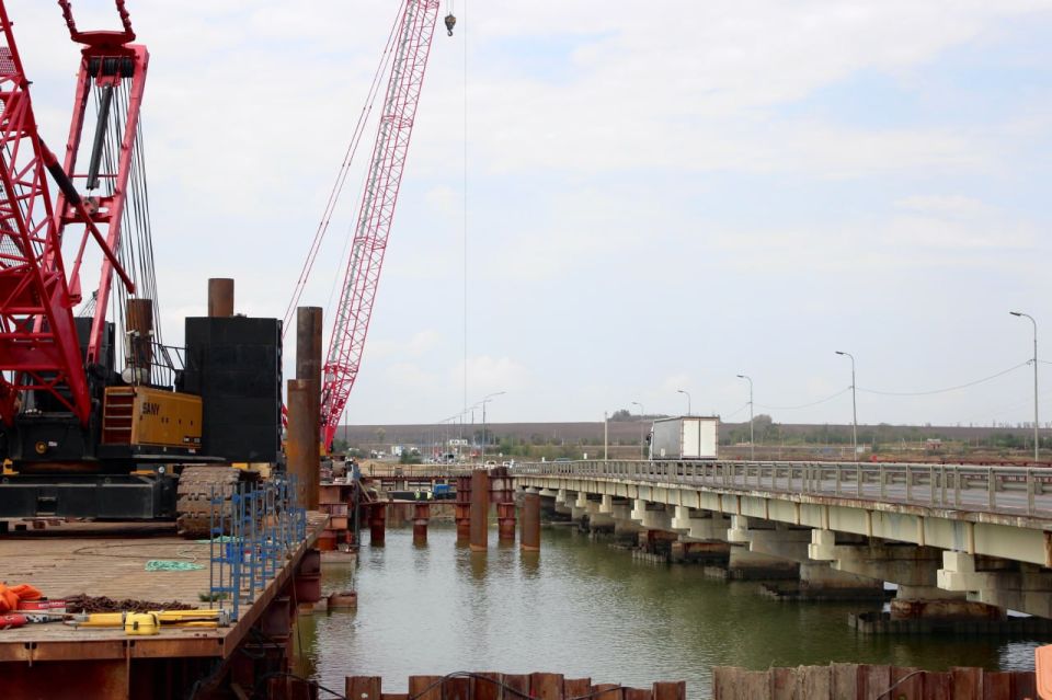 На участке трассы Р-280 «Новороссия» в Ростовской области стартовала активная стадия капитального ремонта моста через реку Миус - Росавтодор