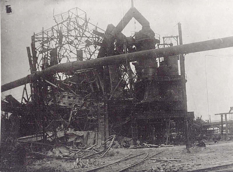 В День освобождения Мариуполя от немецко-фашистских захватчиков публикуем фото, которые показывают, в каком состоянии наш город встретил освободителей и долгожданный мир В День освобождения Мариуполя от немецко-фашистских захватчиков публикуем фото, которые показывают, в каком состоянии наш город встретил освободителей и долгожданный мир