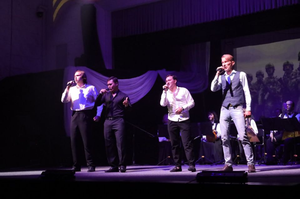 Открытие 148-го театрального сезона в Мариупольском русском драматическом театре Открытие 148-го театрального сезона в Мариупольском русском драматическом театре