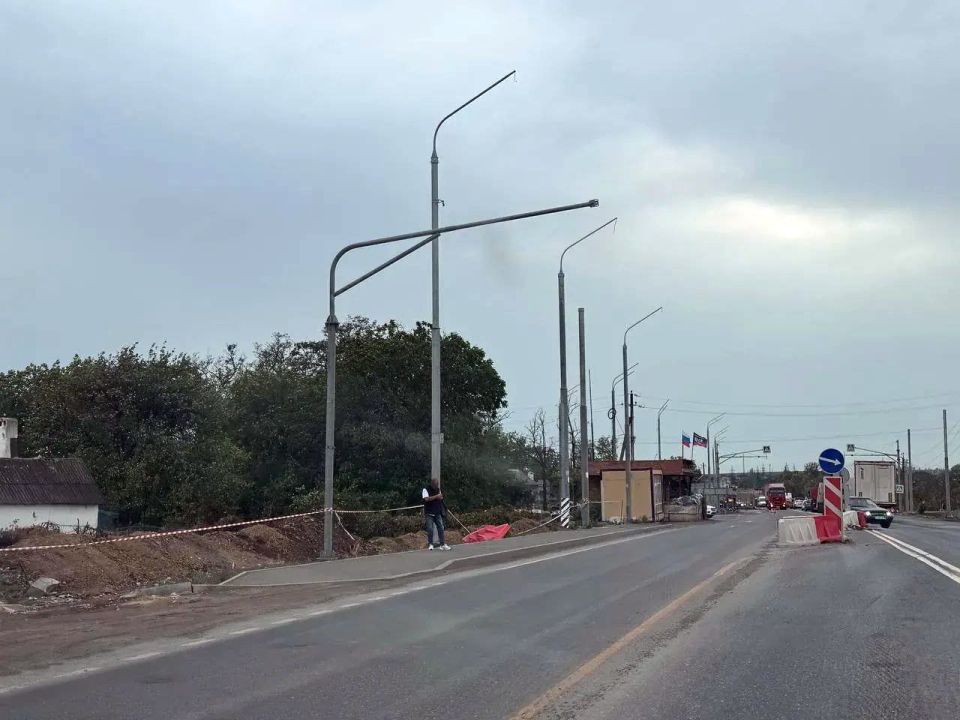  .     -280  --          10  12  2025        ...