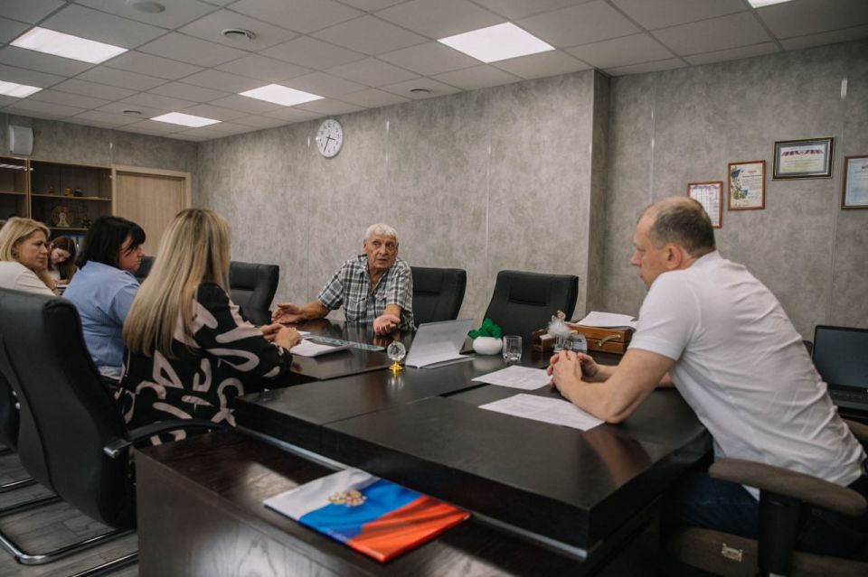 Антон Кольцов: Ответил на вопросы жителей Жовтневого района Антон Кольцов: Ответил на вопросы жителей Жовтневого района