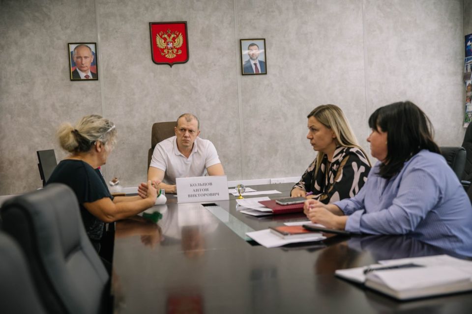 Антон Кольцов: Ответил на вопросы жителей Жовтневого района Антон Кольцов: Ответил на вопросы жителей Жовтневого района