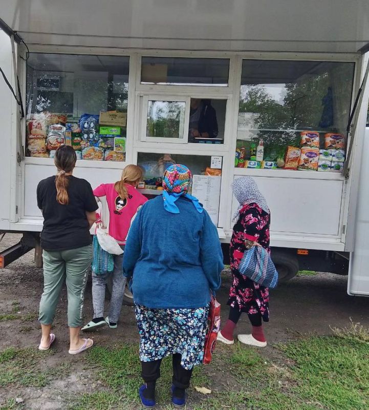 С 10 по 12 сентября 2025 года осуществлена выездная торговля с использованием автомагазинов в населенных пунктах городских округов Докучаевск, Горловка, Мариуполь, Харцызск на территории г С 10 по 12 сентября 2025 года осуществлена выездная торговля с использованием автомагазинов в населенных пунктах городских округов Докучаевск, Горловка, Мариуполь, Харцызск на территории г