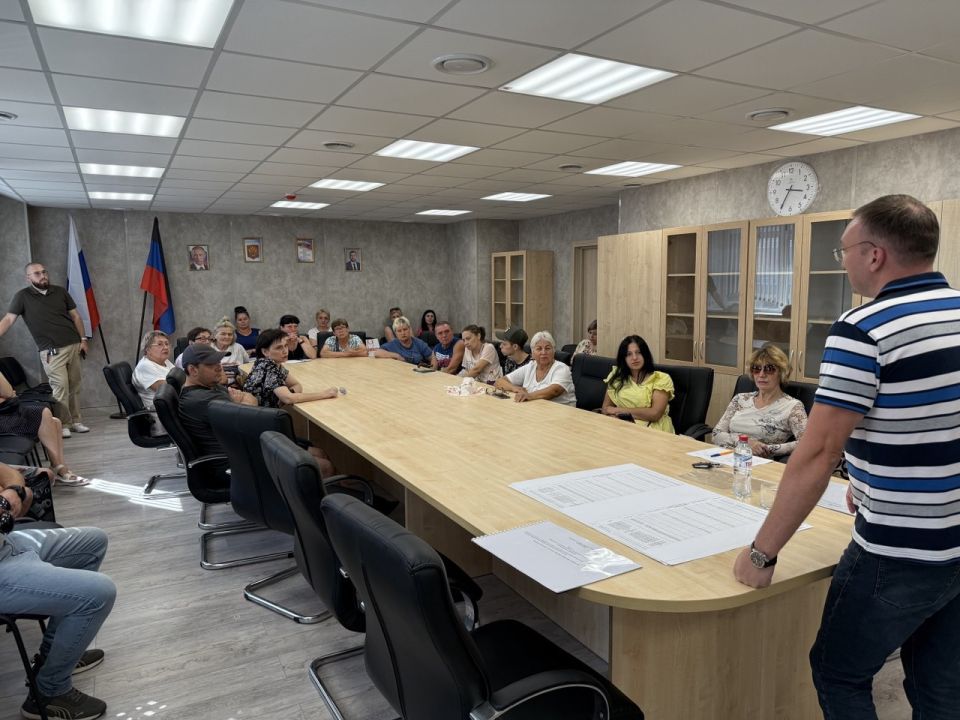 Особенности взаимодействия с жителями по развитию территорий Мариуполя Особенности взаимодействия с жителями по развитию территорий Мариуполя