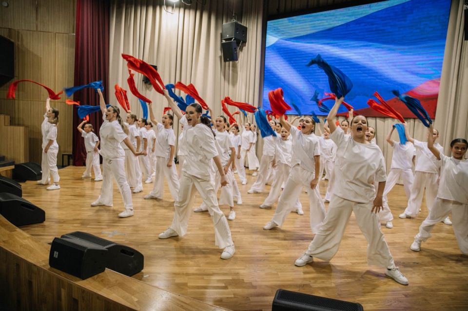 Антон Кольцов: По случаю 247-й годовщины со дня основания города вручил благодарности сотрудникам структурных подразделений Администрации городского округа, бюджетных учреждений и организаций Антон Кольцов: По случаю 247-й годовщины со дня основания города вручил благодарности сотрудникам структурных подразделений Администрации городского округа, бюджетных учреждений и организаций