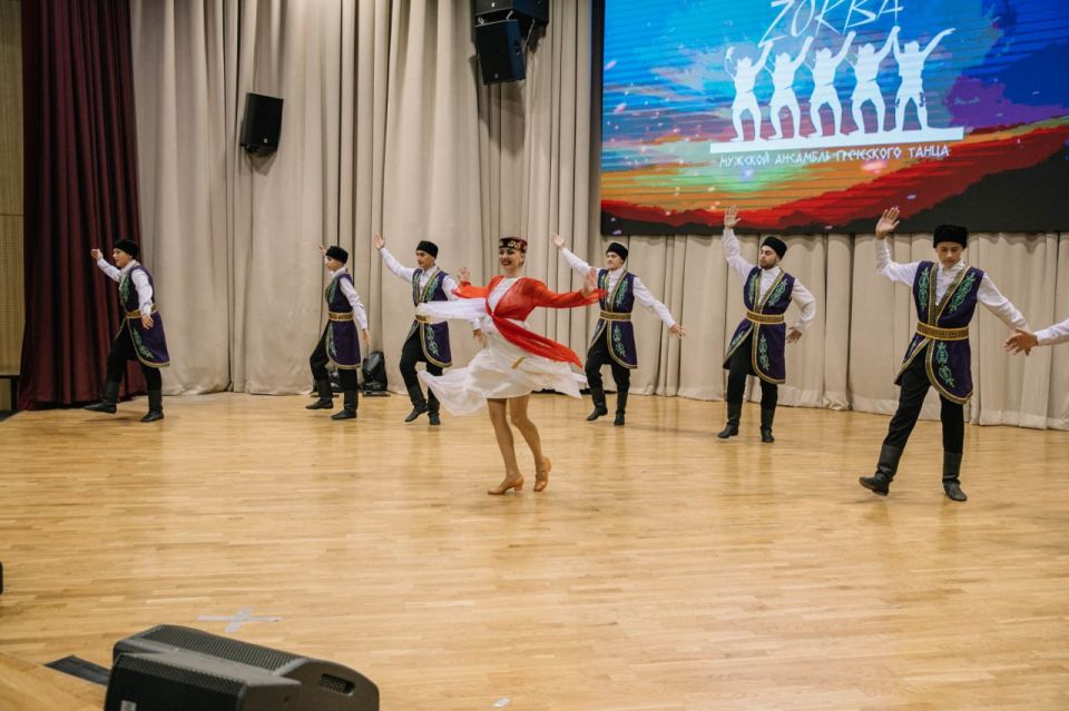 Антон Кольцов: По случаю 247-й годовщины со дня основания города вручил благодарности сотрудникам структурных подразделений Администрации городского округа, бюджетных учреждений и организаций Антон Кольцов: По случаю 247-й годовщины со дня основания города вручил благодарности сотрудникам структурных подразделений Администрации городского округа, бюджетных учреждений и организаций