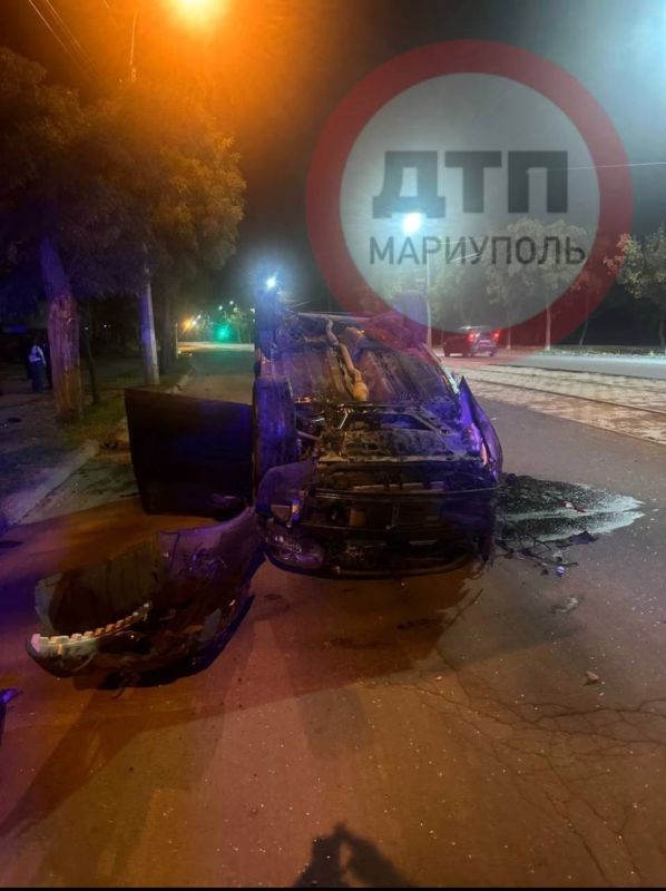 ДТП произошло на проспекте Металлургов в Мариуполе ДТП произошло на проспекте Металлургов в Мариуполе