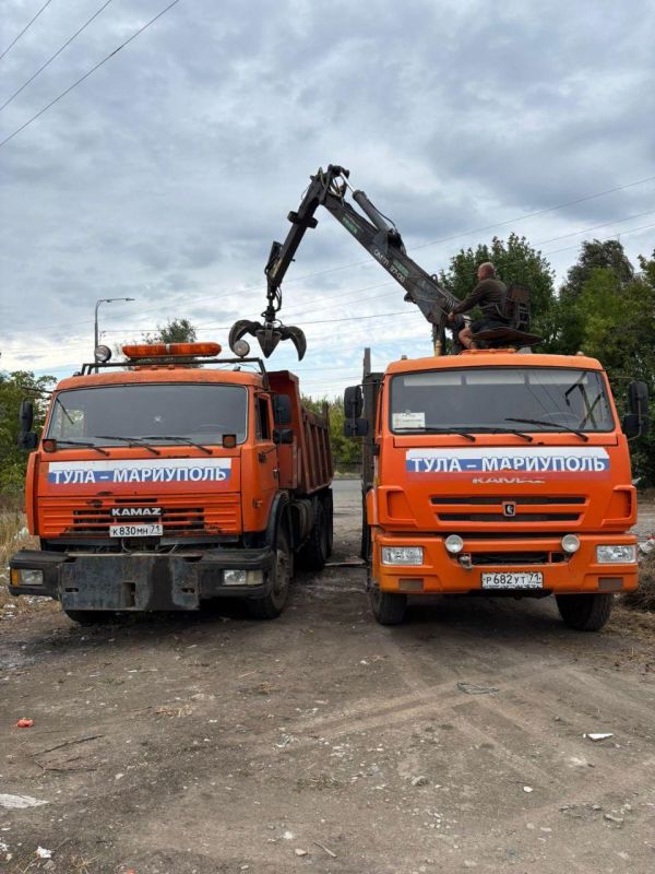 На левобережье Мариуполя тульские специалисты ликвидировали ряд стихийных свалок На левобережье Мариуполя тульские специалисты ликвидировали ряд стихийных свалок