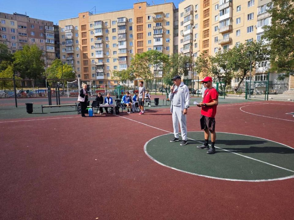 Мариуполь зажигает: первый этап чемпионата по стритболу 33 собрал лучшие команды региона! Мариуполь зажигает: первый этап чемпионата по стритболу 33 собрал лучшие команды региона!