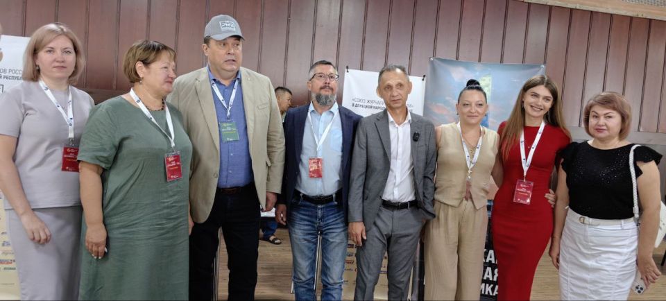 В Сочи начал работу XXIX Форум современной журналистики «Вся Россия-2025» В Сочи начал работу XXIX Форум современной журналистики «Вся Россия-2025»