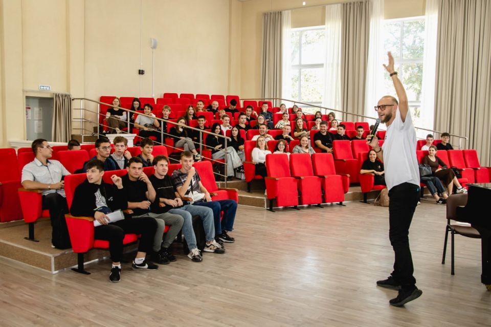 Мариуполь, ПГТУ - филиал НИУ МГСУ в деле! Мариуполь, ПГТУ - филиал НИУ МГСУ в деле!