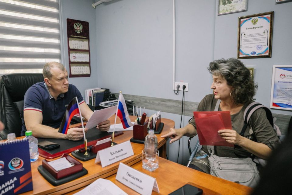 Антон Кольцов: О темпах продвижения квартирной очереди и сроках предоставления муниципального жилья говорили с жителями левобережья Антон Кольцов: О темпах продвижения квартирной очереди и сроках предоставления муниципального жилья говорили с жителями левобережья