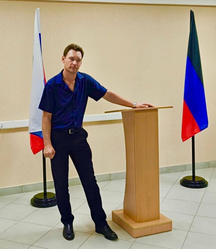 ФАУ «РосКапСтрой» отберёт 10 студентов Мариупольского строительного профильного колледжа для обучения по целевой программе в рамках федерального проекта «Профессионалитет» ФАУ «РосКапСтрой» отберёт 10 студентов Мариупольского строительного профильного колледжа для обучения по целевой программе в рамках федерального проекта «Профессионалитет»