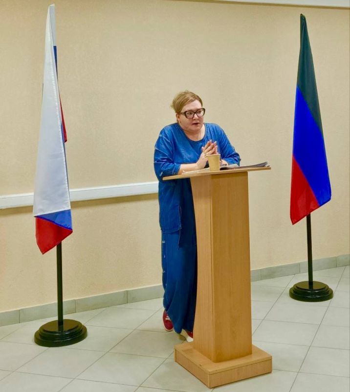 ФАУ «РосКапСтрой» отберёт 10 студентов Мариупольского строительного профильного колледжа для обучения по целевой программе в рамках федерального проекта «Профессионалитет» ФАУ «РосКапСтрой» отберёт 10 студентов Мариупольского строительного профильного колледжа для обучения по целевой программе в рамках федерального проекта «Профессионалитет»