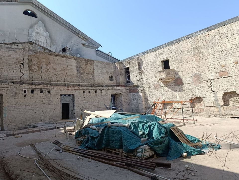 Восстановление МБУК «Дворец культуры «Строителей» г. Мариуполя Восстановление МБУК «Дворец культуры «Строителей» г. Мариуполя