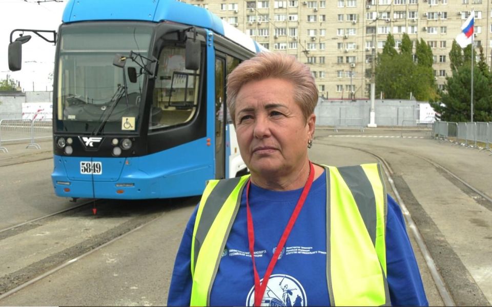 Решение было единогласным: мариупольчанка победила в номинации конкурса «Лучший водитель трамвая»