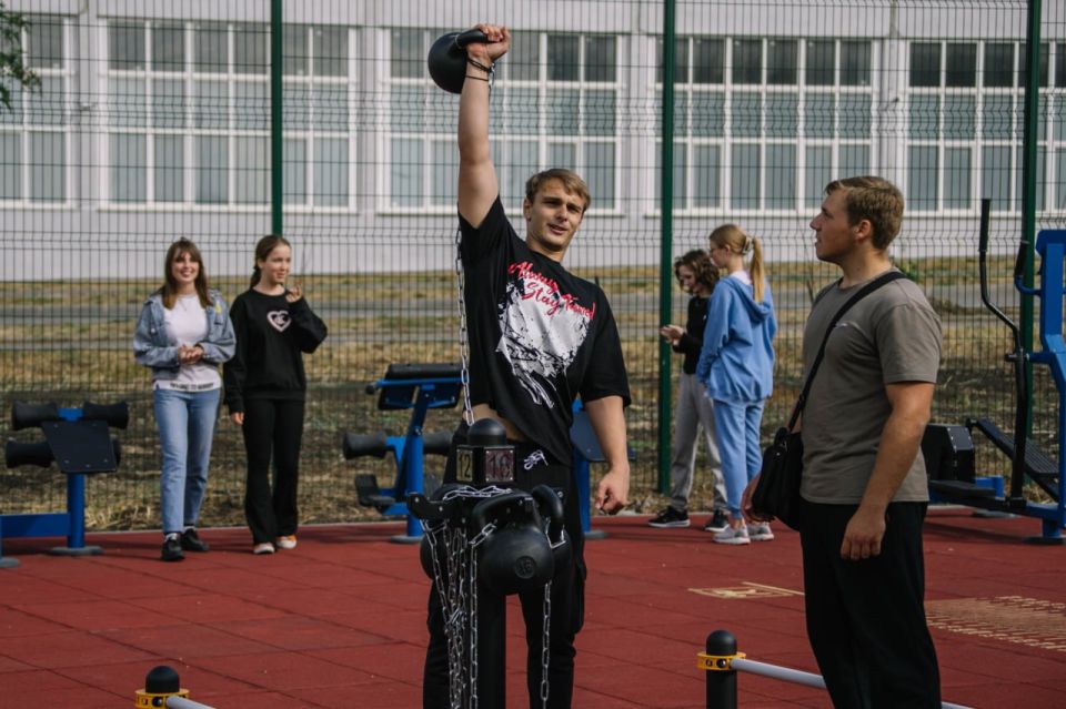 Антон Кольцов: Повышаем доступность восстановленной спортивной инфраструктуры для населения Антон Кольцов: Повышаем доступность восстановленной спортивной инфраструктуры для населения