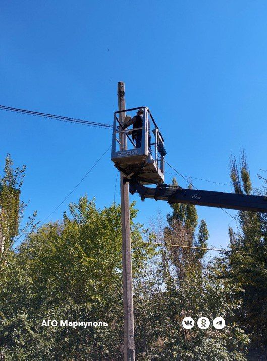 За неделю энергетики смонтировали в Мариуполе более 2000 метров кабеля