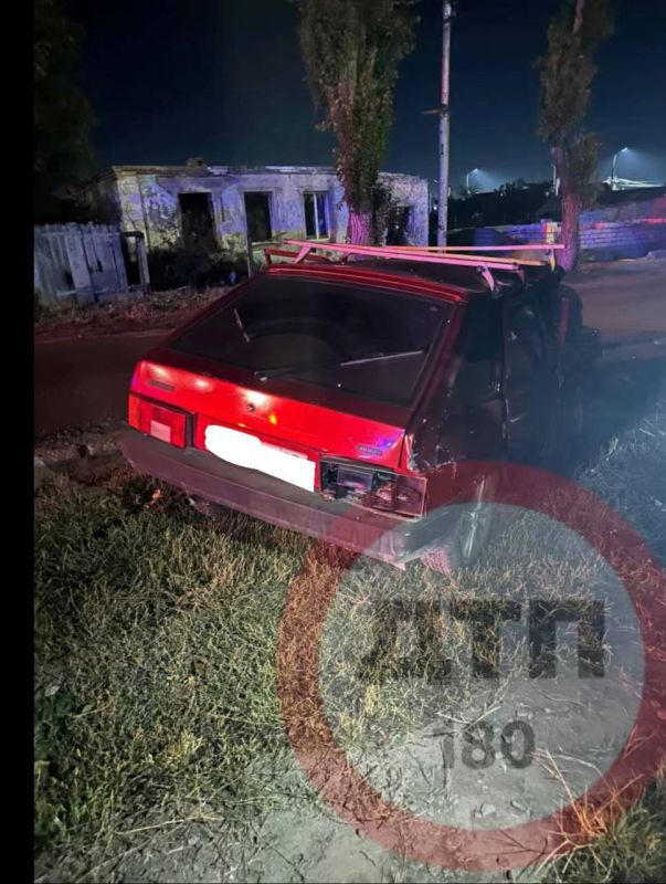 ДТП произошло на пересечении улиц 1 мая и Таганрогской в Мариуполе ДТП произошло на пересечении улиц 1 мая и Таганрогской в Мариуполе