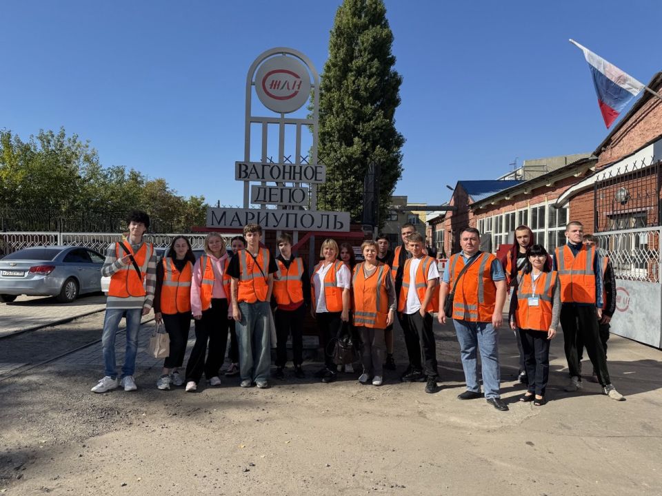 Профилактике непроизводственного травматизма в вагонном депо Мариуполь Донецкого филиала ФГУП «Железные дороги Новороссии» традиционно уделяется повышенное внимание