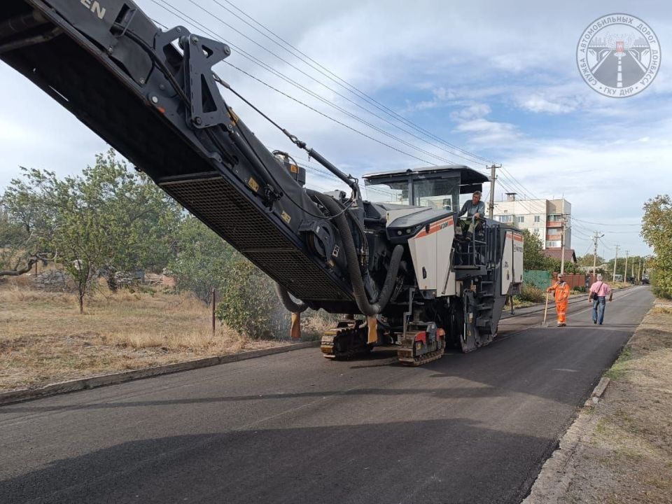 Александр Бондаренко: Полностью завершено восстановление улично-дорожной сети в Мангуше и Новоазовске, запланированное на 2025 год Александр Бондаренко: Полностью завершено восстановление улично-дорожной сети в Мангуше и Новоазовске, запланированное на 2025 год