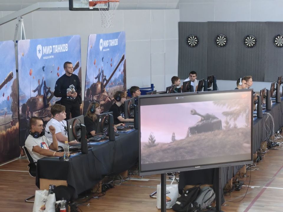 Соревнование геймеров в Мариуполе Соревнование геймеров в Мариуполе