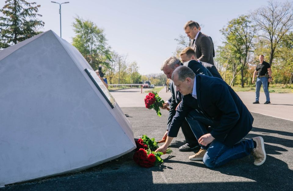 Антон Кольцов: Открыли в Мариуполе авторскую студию для блогеров и журналистов Антон Кольцов: Открыли в Мариуполе авторскую студию для блогеров и журналистов