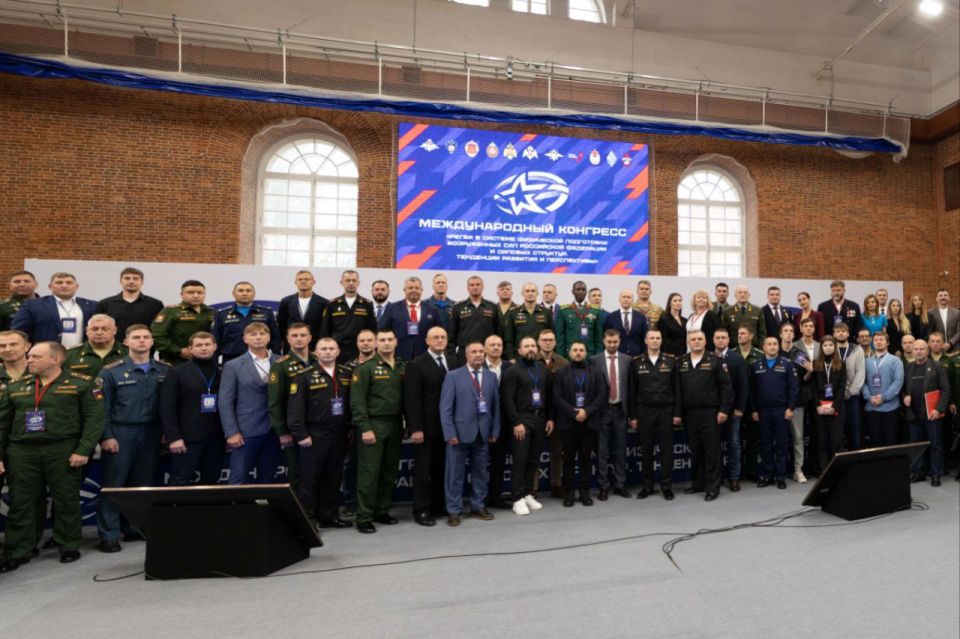 Вице-премьер Ольга Макеева приняла участие в работе Международного конгресса "Регби в системе физической подготовки вооруженных сил РФ и силовых структур