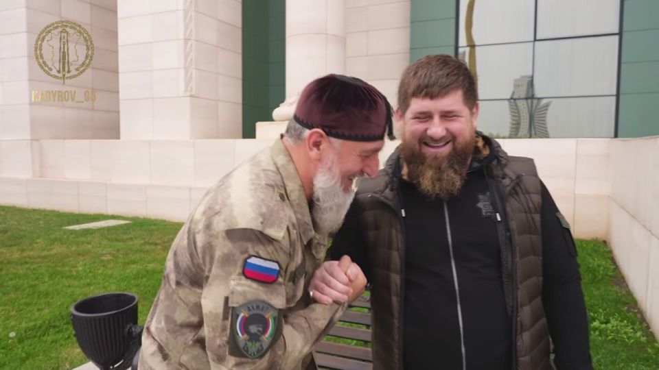  : !            ,     ,       !