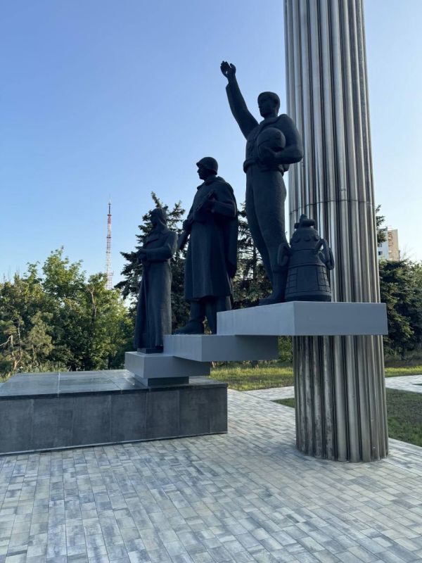 Александр Малькевич: Мариуполь расцветает!. А я в своей традиционной рубрике #ФотоНовыхРегионов показываю вам, как Александр Малькевич: Мариуполь расцветает!. А я в своей традиционной рубрике #ФотоНовыхРегионов показываю вам, как